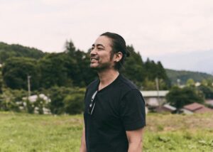 山田孝之　笑顔