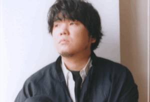 秦基博 奥さん 写真