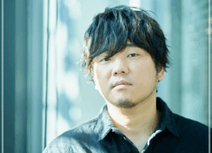 秦基博 奥さん 写真
